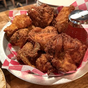 The Eagle OTR - Whole Chicken - American Near Me - Cincinnati, Ohio