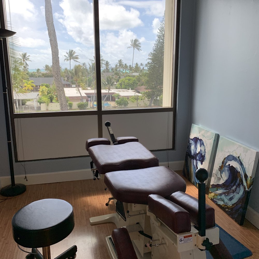 Windward Wellness - Most of the treatment rooms have a gorgeous view - Chiropractors Near Me - Kailua, Hawaii Windward Wellness - Most of the treatment rooms have a gorgeous view - Chiropractors Near Me - Kailua, Hawaii