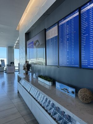 United Club Lounge by null