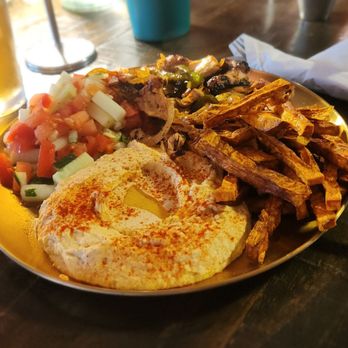 Izgara Middle Eastern Cuisine - Lunch platter with chicken and sweet potato fries - not recommended - Middle Eastern Near Me - Plantation, Florida Izgara Middle Eastern Cuisine - Lunch platter with chicken and sweet potato fries - not recommended - Middle Eastern Near Me - Plantation, Florida