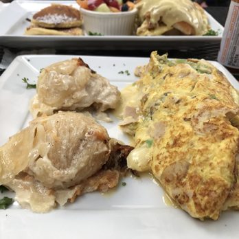 Cafe Laurent - La Complete! favorite - French Near Me - Mar Vista, California