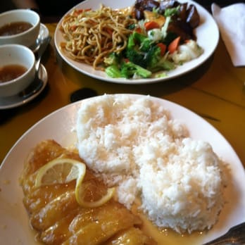 Holly's Mandarin - Lemon Chicken and Egpplant tofu with steamed vegetables and vegetable chow mein. - Chinese Near Me - Oakland, California