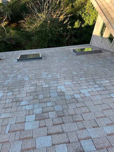 Slide of Luna Roofing