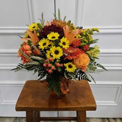Bonita Flower Shop - Arreglo para cumpleaños de DT en Dade City, Florida