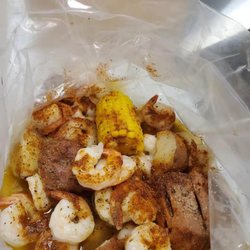 Tasty Wings & Seafood - Shrimp boil