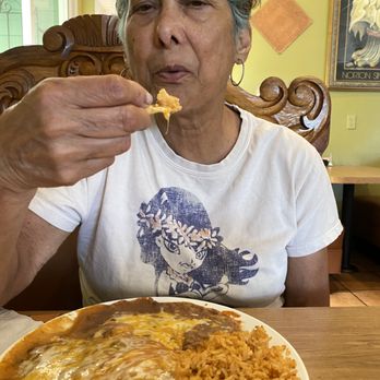 Las Cazuelas Restaurant - Huevos rancheros delicious and lots to eat. - Mexican Near Me - Nipomo, California Las Cazuelas Restaurant - Huevos rancheros delicious and lots to eat. - Mexican Near Me - Nipomo, California