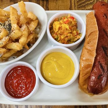Hearsay Market Square - Wagyu Chicago Style Hot Dog - Lounges Near Me - Houston, Texas Hearsay Market Square - Wagyu Chicago Style Hot Dog - Lounges Near Me - Houston, Texas