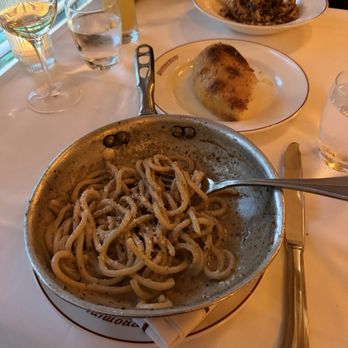 Borromini - Cacio e pepe - Italian Near Me - Philadelphia, Pennsylvania Borromini - Cacio e pepe - Italian Near Me - Philadelphia, Pennsylvania