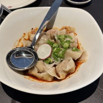 Din Tai Fung - Chicken Spicy Wontons - Dim Sum Near Me - Brea, California Din Tai Fung - Chicken Spicy Wontons - Dim Sum Near Me - Brea, California