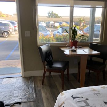 Cambria Shores Inn - More room - Hotels Near Me - Cambria, California