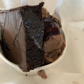 Sweetwater Coffee Bar and Gallery - The owner treated us to this amazing chocolate brownie and ice cream. Superb! - Coffee & Tea Near Me - St Augustine, Florida Sweetwater Coffee Bar and Gallery - The owner treated us to this amazing chocolate brownie and ice cream. Superb! - Coffee & Tea Near Me - St Augustine, Florida