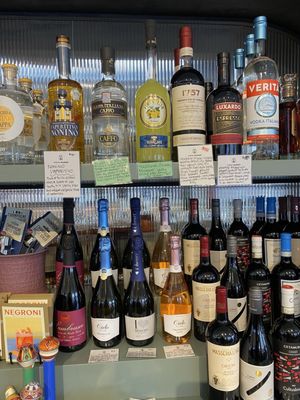 Gioia Cafe and Bar by null