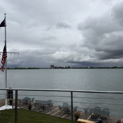 Bayview Yacht Club