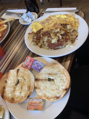 Parkway Diner by null