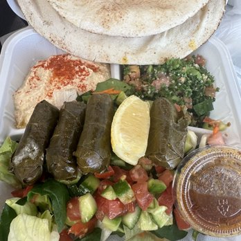 Cafe Bravo - Veggie Plate - Middle Eastern Near Me - Glendale, California