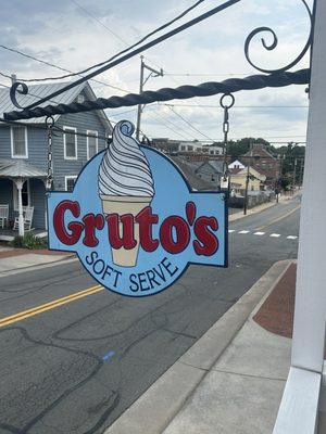 Gruto's Soft Serve by null