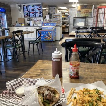 Falafel Flame - Dining room - Mediterranean Near Me - Concord, California