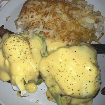 The Breeze Cafe - California benedictCalifornia - Breakfast & Brunch Near Me - Newark, California The Breeze Cafe - California benedictCalifornia - Breakfast & Brunch Near Me - Newark, California