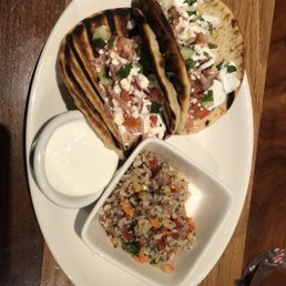 Mediterranean Chicken Pita Tacos