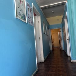 Susan's Seaside Spa - Massage treatment hallway