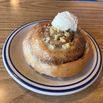 Running Bear Pancake House - Cinnamon Roll - Breakfast & Brunch Near Me - West Yellowstone, Montana Running Bear Pancake House - Cinnamon Roll - Breakfast & Brunch Near Me - West Yellowstone, Montana