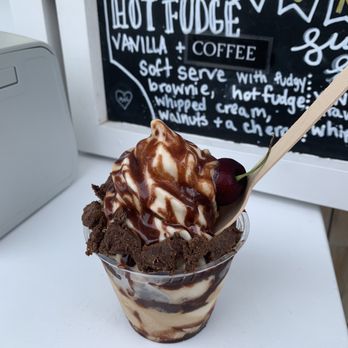 Sweet Izzy - Hot fudge and brownie Sundae. - Ice Cream & Frozen Yogurt Near Me - Harwich, Massachusetts Sweet Izzy - Hot fudge and brownie Sundae. - Ice Cream & Frozen Yogurt Near Me - Harwich, Massachusetts