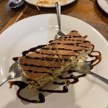 Spumoni Restaurant - Tiramisu! - Italian Near Me - Sherman Oaks, California Spumoni Restaurant - Tiramisu! - Italian Near Me - Sherman Oaks, California