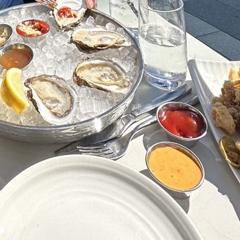 Dryft - Oysters on the half shell - Seafood Near Me - Revere, Massachusetts