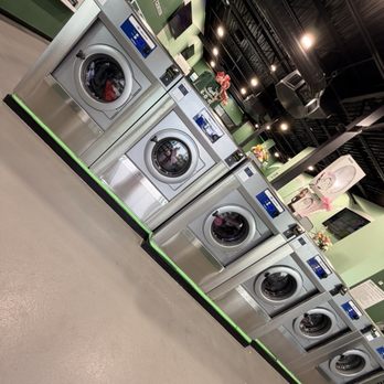 Lapels Laundromat - Laundromat Near Me - College Station, Texas Lapels Laundromat - Laundromat Near Me - College Station, Texas