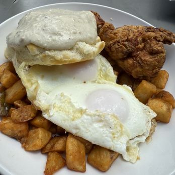Enza's Delicatessen & Market - Sun up crispy bowl, delicious - Breakfast & Brunch Near Me - Silverthorne, Colorado