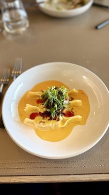 Pt. Leo Estate by null