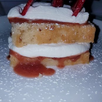 The Union Kitchen - Strawberry Shortcake - New American Near Me - Houston, Texas The Union Kitchen - Strawberry Shortcake - New American Near Me - Houston, Texas