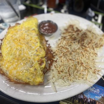 The Farmhouse Restaurant - The 3 Meat Omelette Breakfast - American Near Me - Lubbock, Texas The Farmhouse Restaurant - The 3 Meat Omelette Breakfast - American Near Me - Lubbock, Texas
