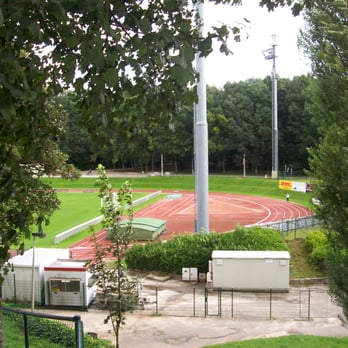 Stade Communal Fallon - Stadiums & Arenas Near Me - Woluwe-Saint-Lambert, BRU