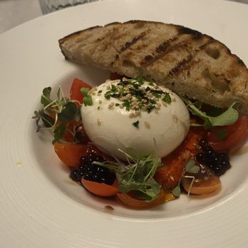 Driftlight Steakhouse - Tomato and Burrata appetizer - Steakhouses Near Me - Tampa, Florida Driftlight Steakhouse - Tomato and Burrata appetizer - Steakhouses Near Me - Tampa, Florida