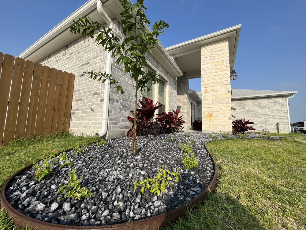 RIVERSTONE LANDSCAPING Updated October 2024 54 Photos Corpus