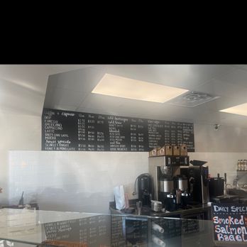 LeGrand Coffee House - Coffee & Tea Near Me - Woodbridge Township, New Jersey