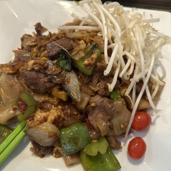 Delish Thai - Drunken noodle - Thai Near Me - Vancouver, Washington Delish Thai - Drunken noodle - Thai Near Me - Vancouver, Washington