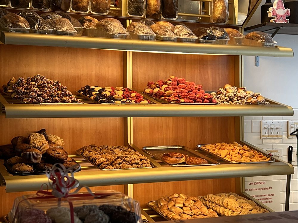Martha's Country Bakery