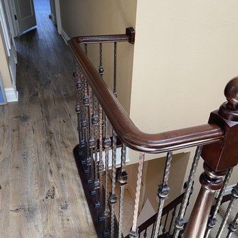 Oaks Flooring - hallway into second bedroom - Building Supplies Near Me - Thousand Oaks, California
