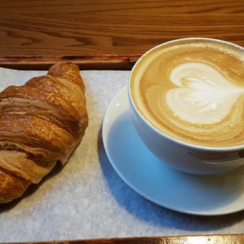 Café Sol - Latte & Croissant - Coffee & Tea Near Me - Dublin, D