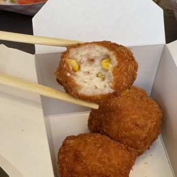 Ixlb Dim Sum Eats - Fried Shrimp Ball (3) - Dim Sum Near Me - Los Angeles, California Ixlb Dim Sum Eats - Fried Shrimp Ball (3) - Dim Sum Near Me - Los Angeles, California