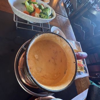 Fondue House Du Pont - Cheese Shops Near Me - Luzern, LU