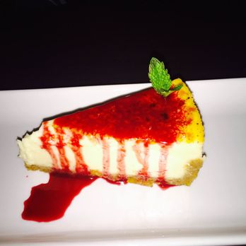 IPIC Fort Lee - Cinema Near Me - Fort Lee, New Jersey