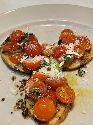 Trattoria Reggiano Italian Restaurant by null