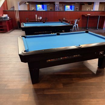 Rock ‘N Rev - So many pool tables. You'll find me here regularly! - Sports Bars Near Me - Ocoee, Florida