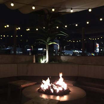 Playa Mesa - Outdoor seating on patio - Mexican Near Me - Costa Mesa, California