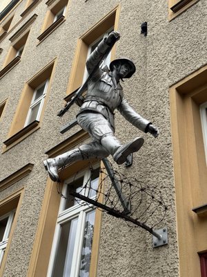 Berliner Mauer by null