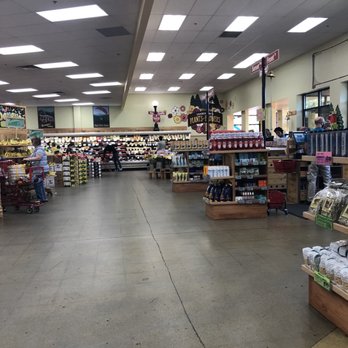 Trader Joe's - Huge wide aisles - Grocery Near Me - Issaquah, Washington