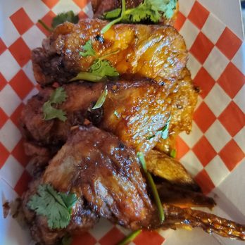 Zocalo - Wings - Food Trucks Near Me - Milwaukee, Wisconsin
